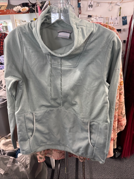 Columbia Tops - Columbia sweatshirt S // 091928